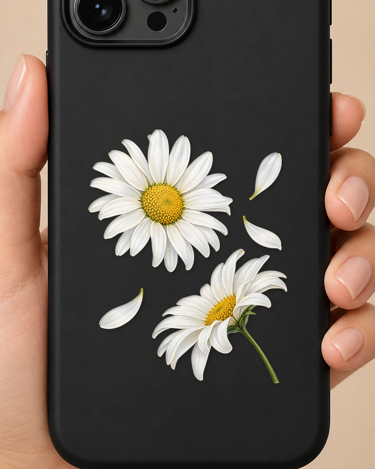 Daisy Duo phone case close-up