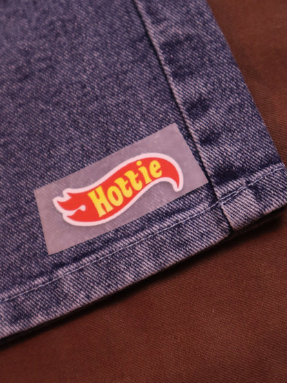 Hottie | Iron-on Patch | Moodvertising