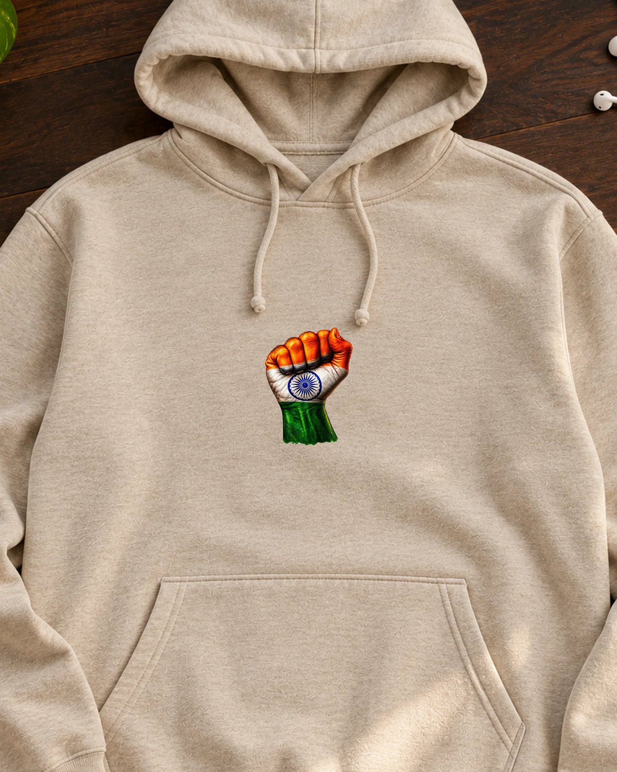 Mutthi Mein Hindustan iron-on patch on clothes