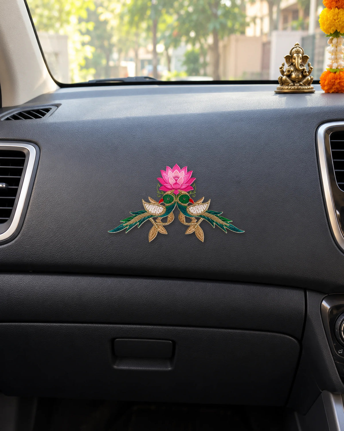 Royal Pair hard surface patch mockup
