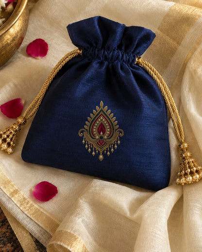 Zari Kalgi embroidery-look iron-on patch | Thread Theory